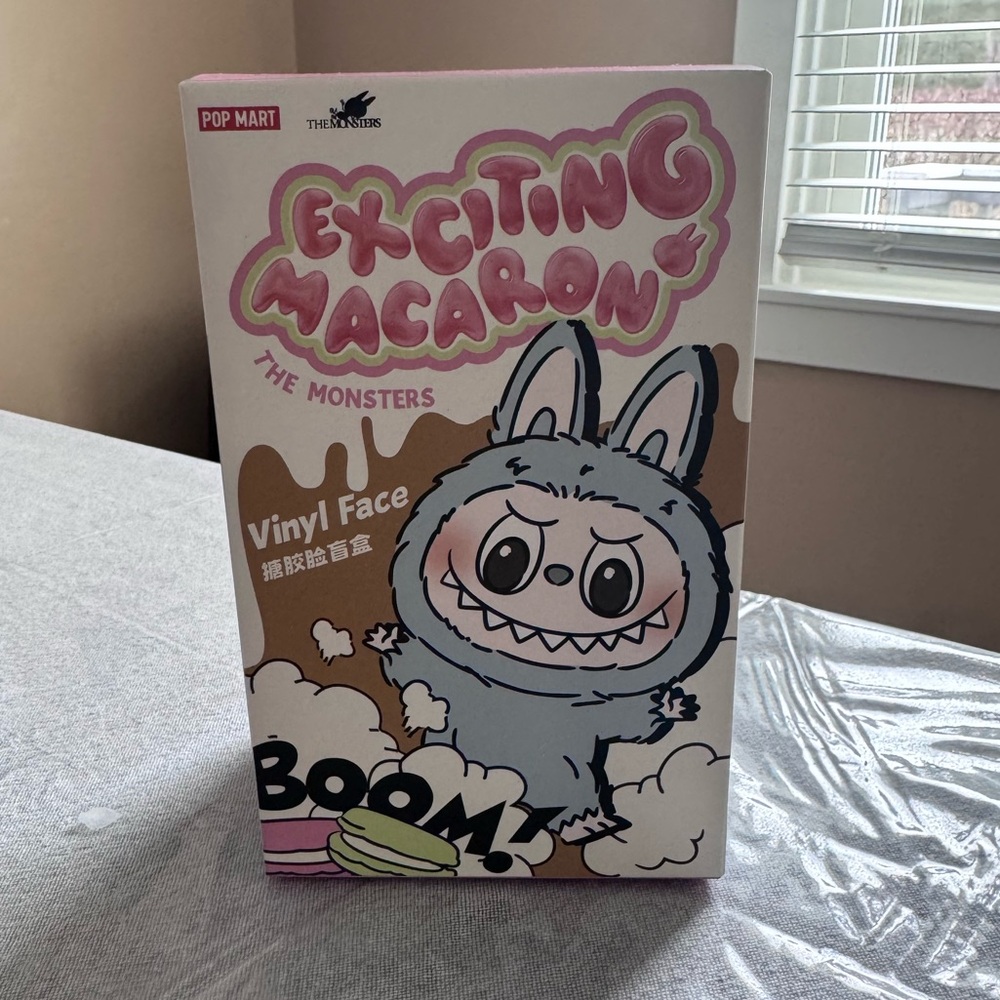 Exciting Macaron Vinyl Face Figure
